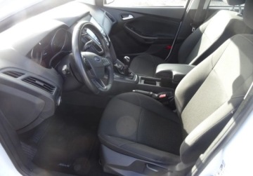 Ford Focus III Kombi Facelifting 1.0 EcoBoost 100KM 2015 Ford Focus 1.0BENZ Bezwypoadkowy Oplacony Super Stan Benzyna 100KM, zdjęcie 11