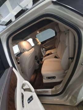 Bentley Bentayga 2017 Bentley Bentayga W12 2017 6.0l 6.0 Benzyna 600KM, zdjęcie 19