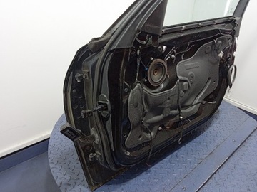BMW 3 F30 F31 DVEŘE PŘEDNÍ PRAVÉ 668 SCHWARZ II