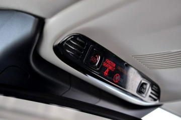 Volvo V60 I Kombi Facelifting 2.0 D2 DRIVE-E 120KM 2020 Volvo V60 2.0 D3 150KM Navi Led Climatronic Pdc, zdjęcie 29