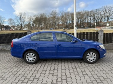 Skoda Octavia II Hatchback 1.6 MPI 102KM 2009 Škoda Octavia Skoda Octavia 16 Mpi 102 ps ładna, zdjęcie 3