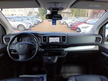 Toyota Proace II Furgon Medium 2.0 D-4D 177KM 2023 Toyota PROACE VERSO 2.0 D4-D Long VIP 2.0 D4D 177K, zdjęcie 9