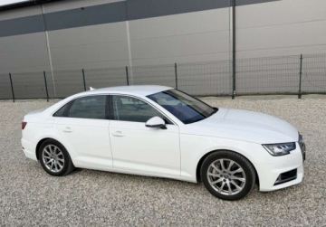 Audi A4 B9 Limousine 2.0 45 TFSI 245KM 2019 Audi A4 Limousine 4x4 A4 2.0 TFSI 252 KM Bogaty Bezwypadkowy Warszawa, zdjęcie 1