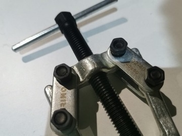 Съемник трехзахватный Irimo 702-40-1