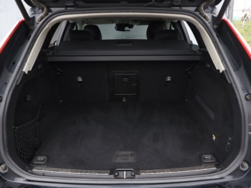 Volvo XC60 II Crossover D4 190KM 2019 Volvo XC60 D4, Salon Polska, Serwis ASO, 187 KM, zdjęcie 13