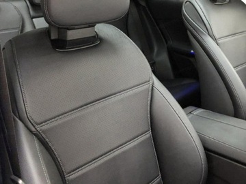 Mercedes GLC C254/X254 2025 GLC Coupe 200 d 4-Matic Avantgarde 2.0 (163KM) 2025, zdjęcie 4