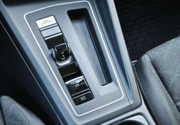 Volkswagen Golf VIII Variant 2.0 TDI 115KM 2024 Volkswagen Golf Variant Variant Life Pakiety, ACC, ergoActive z masazem i, zdjęcie 24