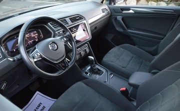 Volkswagen Tiguan II SUV 2.0 TDI 150KM 2019 Volkswagen Tiguan 2,0 TDI 150 KM DSG FULL LED BI-Xenon Nawigacja HIGH-LINE, zdjęcie 17