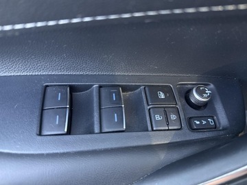 Toyota Corolla XII TS Kombi 2.0 Hybrid Dynamic Force 184KM 2020 Toyota Corolla 2.0 Hybrid Comfort Seria E21 (2019-, zdjęcie 20