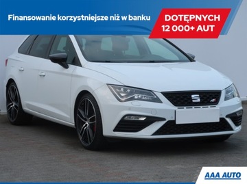 Seat Leon III CUPRA ST Facelifting 2.0 TSI 300KM 2017 Seat Leon 2.0 TSI Cupra 300, Salon Polska