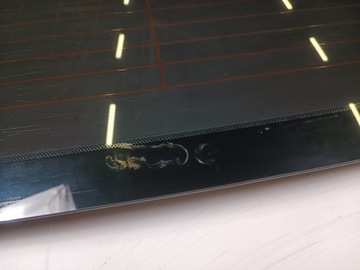 Заднее стекло оригинальное Dodge Challenger 2015-