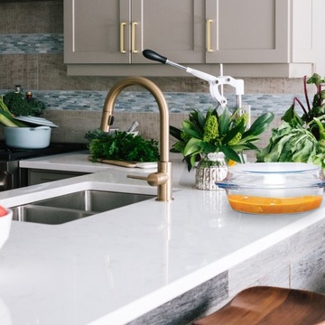 ВОЗДУХОУСТОЙЧИВАЯ ФОРМА ДЛЯ ВЫПЕЧКИ С КРЫШКОЙ, 1,5 Л.