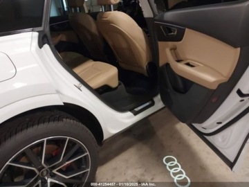 Audi Q8 2021 Audi Q8 2021r., Prestige, od ubezpieczalni 3.0 Benzyna 335KM, zdjęcie 9