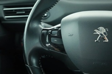 Peugeot 308 II SW Facelifting 1.5 BlueHDI 130KM 2019 Peugeot 308 1.5 BlueHDi, Salon Polska, Serwis ASO, zdjęcie 11