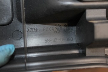 ЗАДНЯЯ КРЫШКА РЕМНЯ AVENSIS T25 COMBI 58387-05090