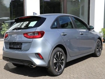 Kia Ceed III Hatchback Facelifting  1.5 T-GDI 140KM 2025 KIA Cee'd 1.5 T-GDI Hatchback 140KM 2025, zdjęcie 2