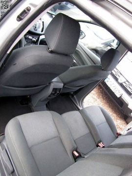 Ford C-MAX II Minivan 1.6 TDCi 115KM 2011 Ford C-MAX Ford C - Max 7-osobowy 1.6 Diesel 116KM, zdjęcie 15