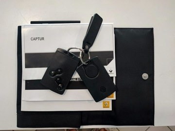 Renault Captur I Crossover 0.9 Energy TCe 90KM 2015 Renault Captur Niski przebieg + pełny serwis, zdjęcie 20