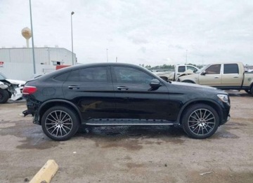 Mercedes GLC C253 2021 Mercedes-Benz GLC 2021, 2.0L, 4x4, COUPE, od u..., zdjęcie 2