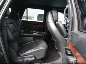 Lincoln Navigator III 2021 Lincoln Navigator Reserve L 2021 3.5 Benzyna 450KM, zdjęcie 13