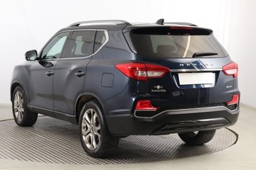 Ssangyong Rexton IV SUV 2.2 Diesel 181KM 2019 SsangYong Rexton 2.2 Diesel, Salon Polska, zdjęcie 3