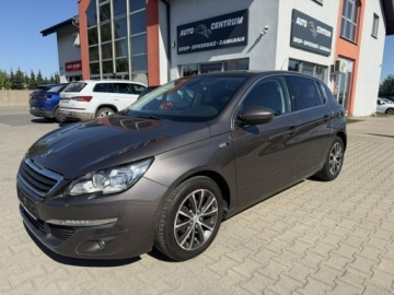 Peugeot 308 II Hatchback 5d 1.2 PureTech 110KM 2015 Peugeot 308 Style*Navi*Kamera*, zdjęcie 1