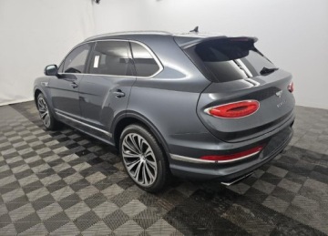 Bentley Bentayga 2022 Bentley Bentayga V8 2022 4.0 Benzyna 542KM, zdjęcie 1