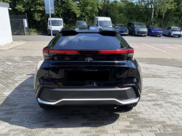 Toyota C-HR II SUV Plug-In 2.0 Hybrid Dynamic Force Plug-in  223KM 2026 Tokyo Edition 2.0 PHEV Dynamic Force 223KM | Kamera 360!, zdjęcie 3
