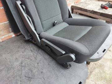 Ford S-Max MK1 правое заднее сиденье, 3-й ряд III