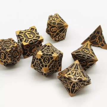 НАБОР ИЗ 7 МЕТАЛЛИЧЕСКИХ КУБИКОВ ДЛЯ РПГ «СТИМПАНК ИЗОБРЕТАТЕЛЬ»