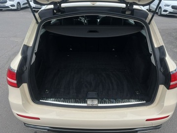Mercedes Klasa E W213 2019 Mercedes E 220 Automat Bogate wyposażenie 2019, zdjęcie 10