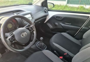 Toyota Aygo II Hatchback 3d Facelifting 1.0 VVT-i 72KM 2021 Toyota Aygo * Salon PL Klimatyzacja * Bardzo zadbana 1 wlasciciel, zdjęcie 6