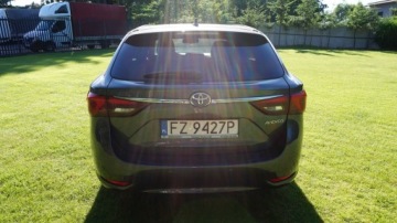 Toyota Avensis III Wagon Facelifting 2015 2.0 D-4D 143KM 2016 Toyota Avensis Polski salon. Gwarancja. Polecam !!, zdjęcie 5