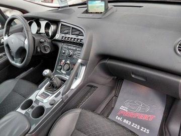 Peugeot 3008 I Crossover 2.0 HDi FAP 150KM 2014 Peugeot 3008 DVD Navi Panorama Head Up 2xPDC 2.0 Diesel 150KM, zdjęcie 11