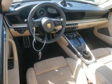 Porsche 911 992 2021 Porsche 911 2021 Porsche 911 TARGA 4S 3.0 Benzyna 443KM, zdjęcie 8