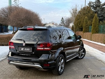 Fiat Freemont 2.0 Multijet II 16v 170KM 2014 Fiat Freemont Wersja CROSS 2.0 MultiJet 2 170km 4x4 2.0 Diesel 170KM, zdjęcie 10