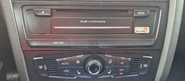 Audi A4 B8 Avant 2.0 TDI 170KM 2010 Audi a4 2.0 TDI CR 170KM LED Bi-Xenon Navi 2.0 Diesel 170KM, zdjęcie 22