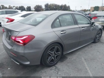 Mercedes Klasa A W177/V177 2019 Mercedes-Benz Klasa A 220 2019 2.0l 2.0 Benzyna 188KM, zdjęcie 5