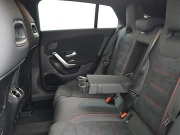 Mercedes CLA C118/X118 Shooting Brake Facelifting 1.3 200 163KM 2025 CLA 200 AMG Line Shooting Brake 1.3 (163KM) 2025, zdjęcie 8