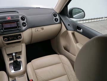 Volkswagen Tiguan I SUV 2.0 TDI CR DPF 140KM 2011 VW Tiguan 2.0 TDI, Salon Polska, 4X4, DSG, Skóra, zdjęcie 7