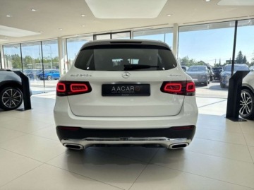 Mercedes GLC C253 SUV Facelifting 2.0 200d 163KM 2022 Mercedes-Benz GLC 200d 4-Matic Nawigacja Kamera cofania CarPlayAndroid, zdjęcie 2