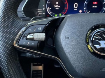 Skoda Octavia IV Kombi 2.0 TDI 150KM 2023 Skoda Octavia Sportline LED Matrix Przygotwanie pod Hak Panorama Faktura V, zdjęcie 15