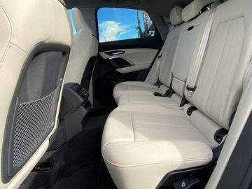 Audi 2025 AUDI Q5 e-Hybrid quattro Sportback Suv 2.0 (299 KM) 2025, zdjęcie 12