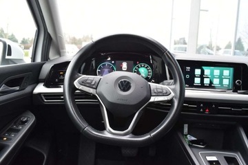 Volkswagen Golf VIII Variant 2.0 TDI 150KM 2022 Volkswagen Golf SalonPL TDI 150KM DSG Pakiety SideAssist Czujniki ACC ALU, zdjęcie 11