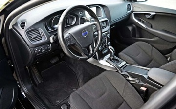 Volvo V40 II Hatchback 1.5 T2 DRIVE-E 122KM 2015 Volvo V40 Lift Automat, Nawigacja, Park Assistant, Grzana szyba, Bezwypadk, zdjęcie 20