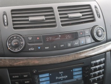 Mercedes Klasa E W211 Kombi S211 3.0 V6 (320 CDI) 224KM 2005 Mercedes E E 320 CDI , 221 KM, Automat, Navi, zdjęcie 12