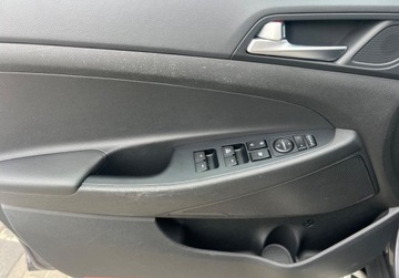 Hyundai Tucson III SUV 1.6 T-GDI 177KM 2016 Hyundai Tucson 1.6BT 177KM Aut.4x4 FULLed Skora4xGrzane Kamera Navi Blueto, zdjęcie 20