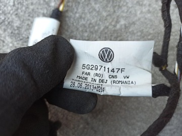 SVAZEK KRYT KUFRU VW GOLF VII 7 HB 15R