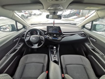 Toyota C-HR I Crossover Facelifting 1.8 Hybrid 122KM 2020 Toyota C-HR 1.8 Hybrid GPF Comfort 1.8 Hybrid GPF, zdjęcie 4