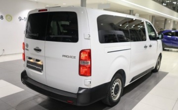 Toyota 2022 Toyota Proace Verso Proace Verso 9 osobowy 2.0 D-4D Long 2,8t 2.0 Diesel, zdjęcie 18